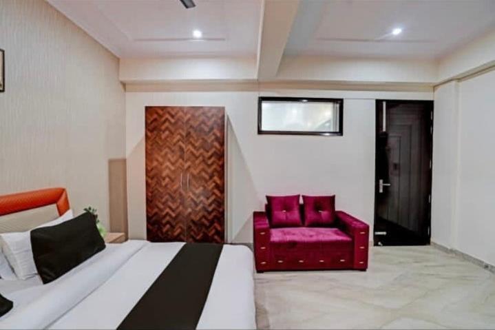 Savanna - A Boutique Stay Нойда Екстер'єр фото