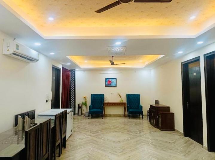 Savanna - A Boutique Stay Нойда Екстер'єр фото